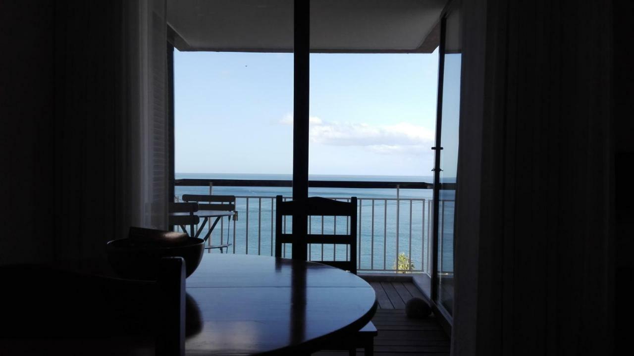 Shearwaters - Sounds Of The Sea Apartamento